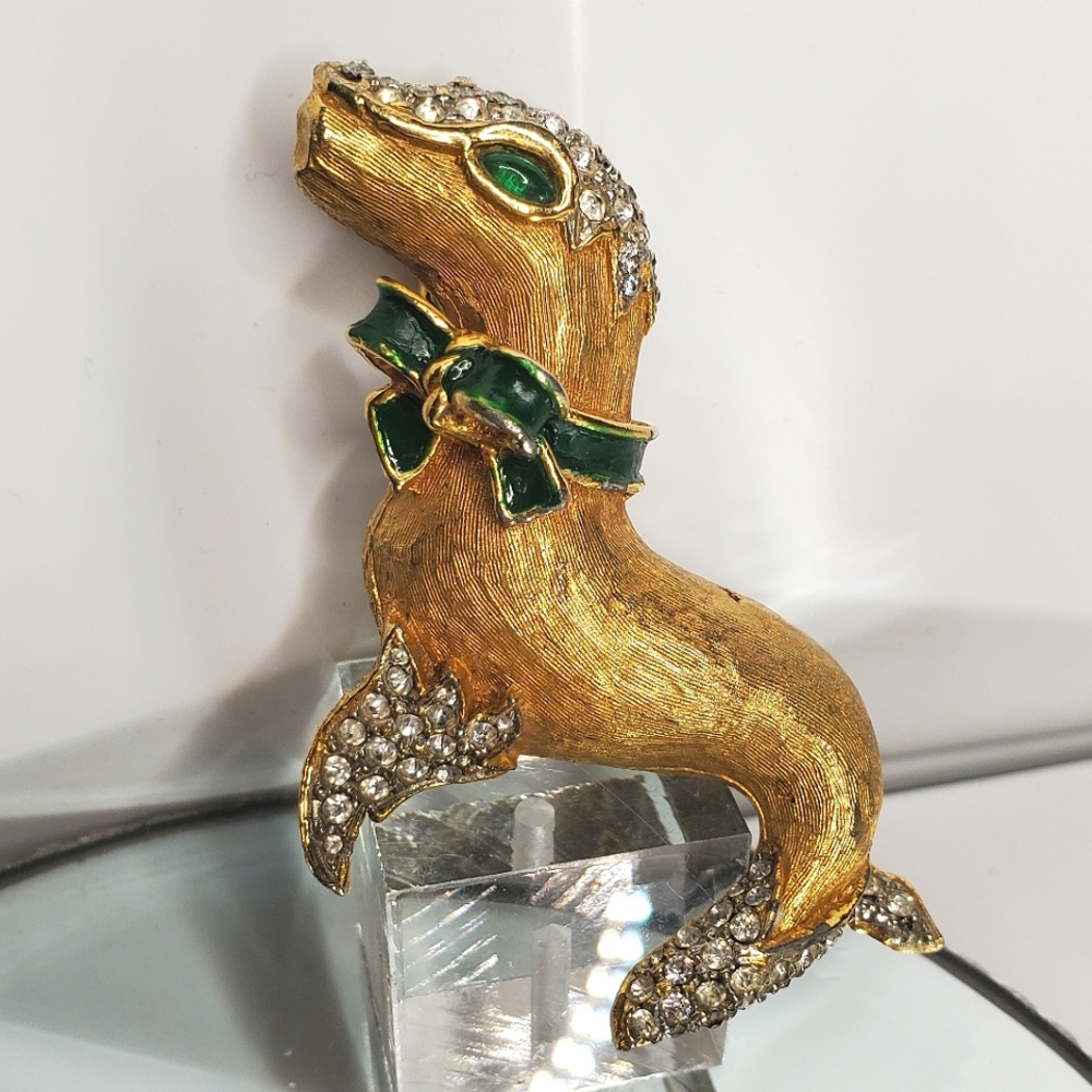 Early & Rare Collectors KJL Jeweled Seal Pup Brooch Pin - Picture 2 of 7